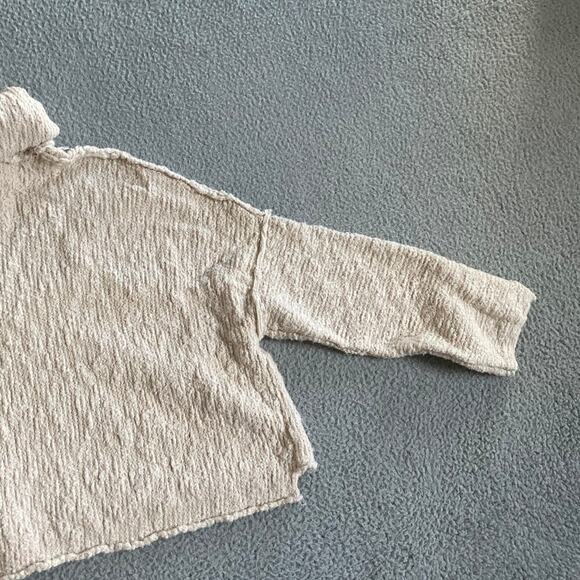 Free People Sweater Small Oversized Turtleneck Pullover Chunky Cream Beach Boho - Picture 9 of 16